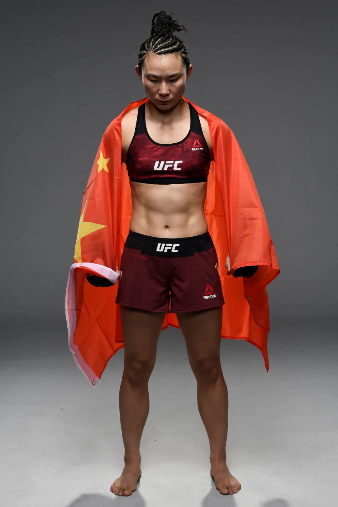 另一位女拳王正式挑战罗斯,网友:比张伟丽强|张伟丽|闫晓楠|罗斯_新浪