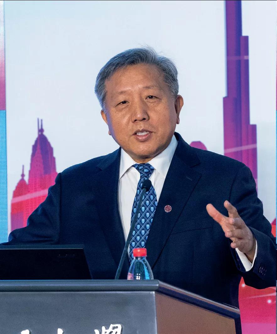 专访了中国人民大学原副校长,中国资本市场研究院院长吴晓求教授,请他