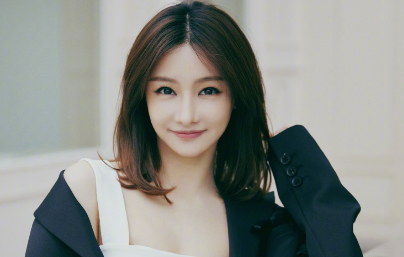 电竞女皇的排面?miss过生日获众多大佬祝福,却被老粉花式催婚