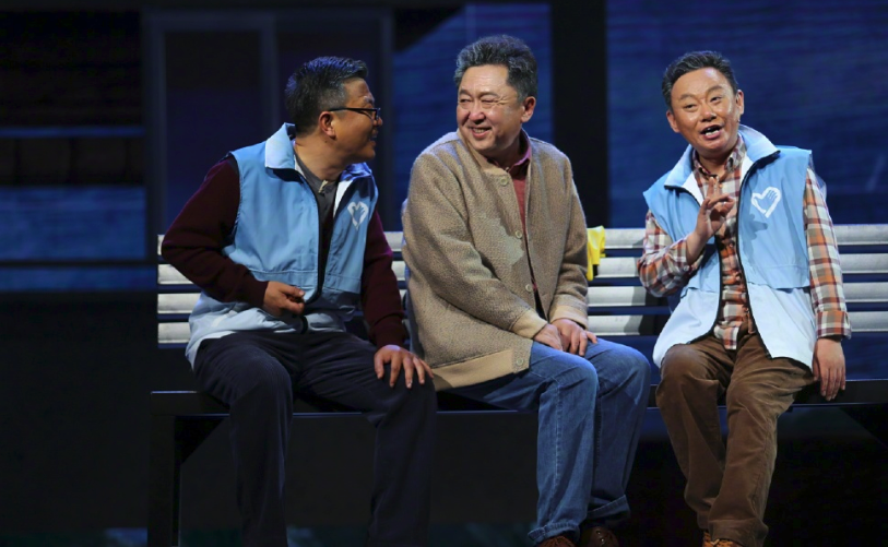 挺大肚腩开会谈笑风生,疑与德云社破冰?