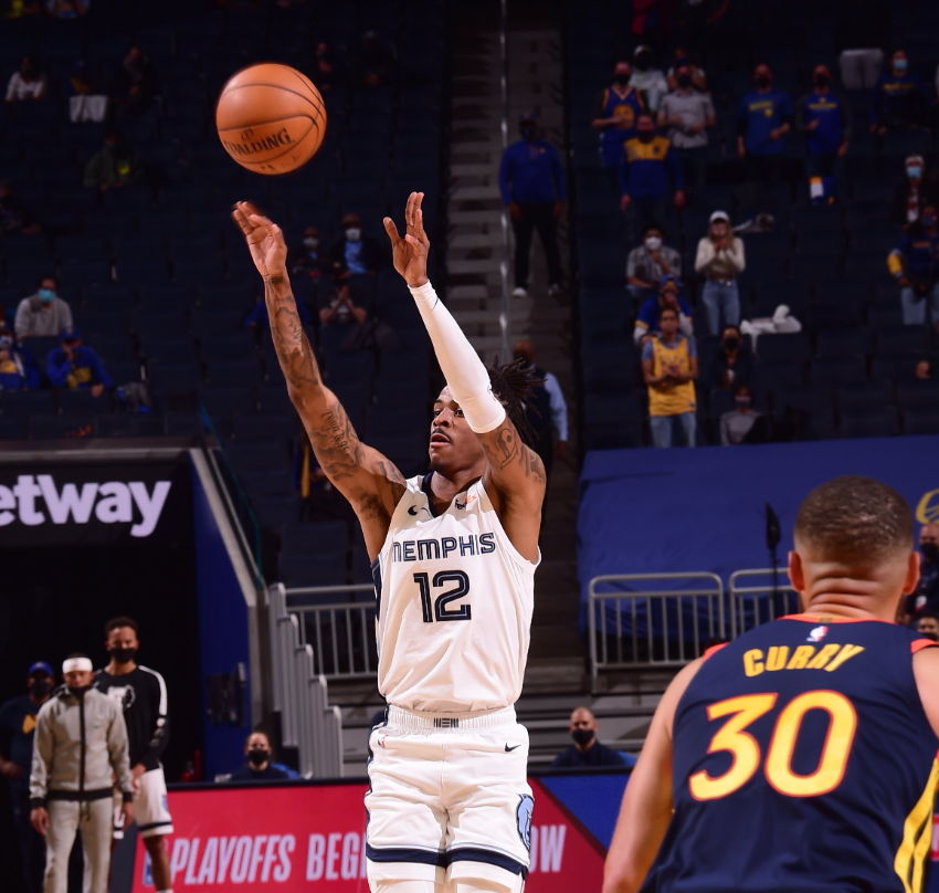 莫兰特谈关键球:那就是我想要的投篮,我喜欢承担压力