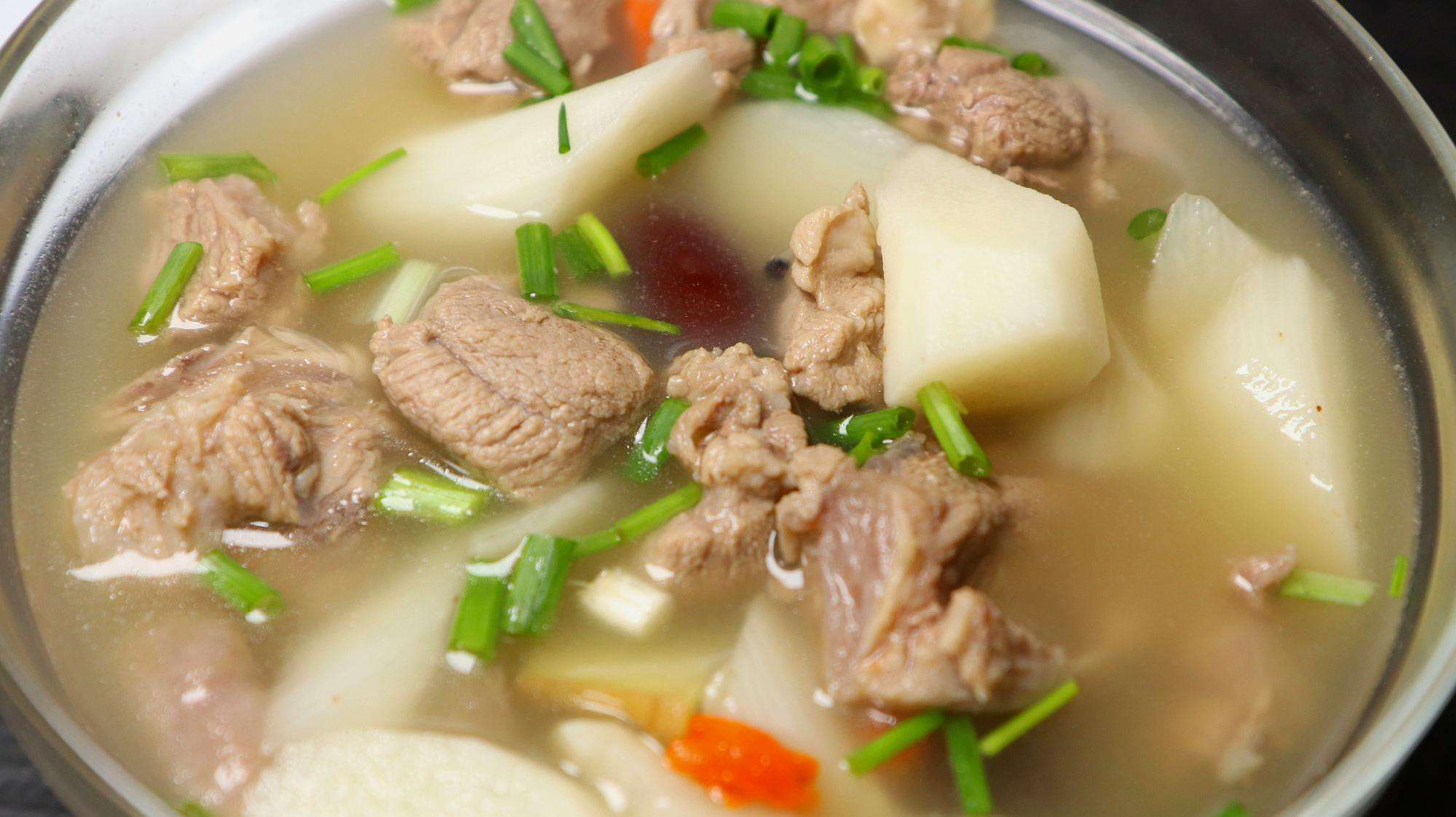 教你好喝又解馋的羊肉萝卜汤,营养又美味,出锅那刻真是香气四溢|羊肉