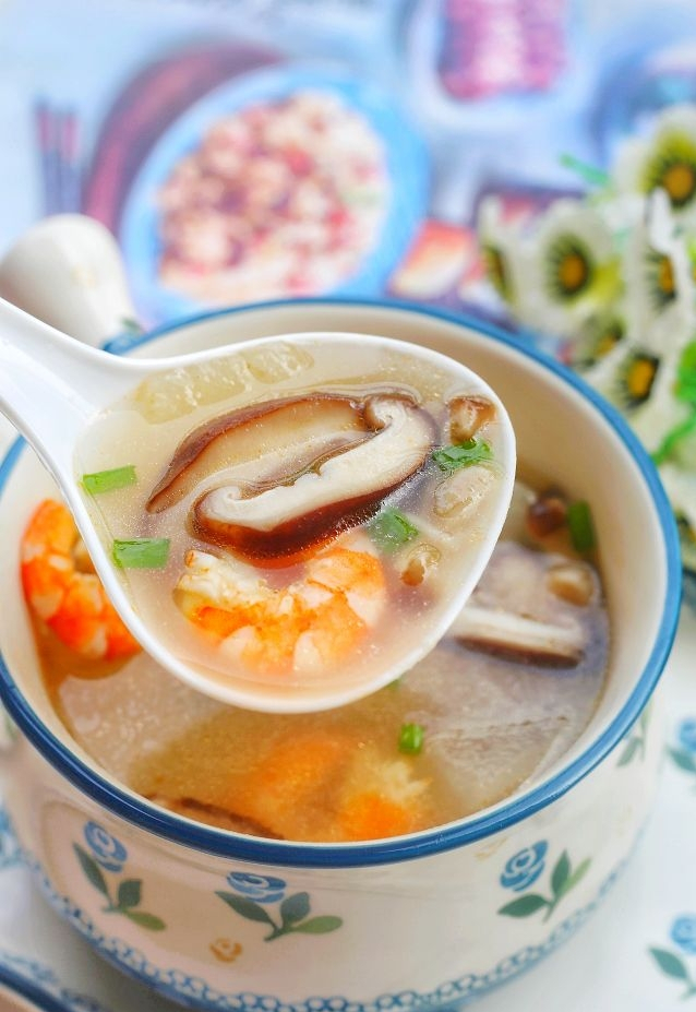 好喝不胖的冬瓜虾仁菌菇汤来啦