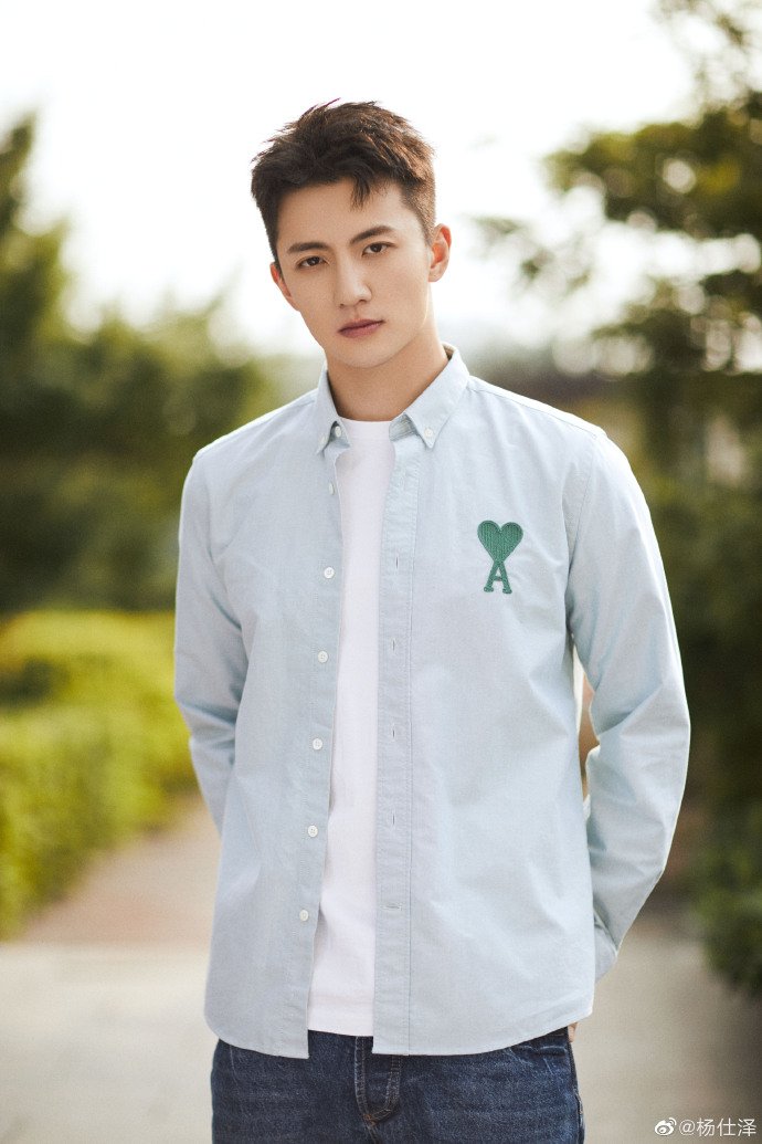 月光变奏曲男二撞脸黄景瑜戏路也相似他还是恋恋江湖男主