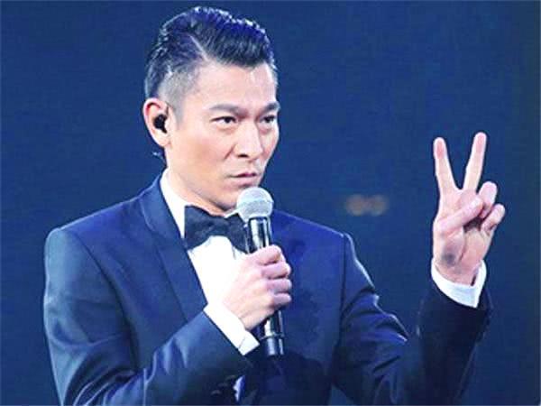 刘德华|金俊勉|奖杯_新浪新闻