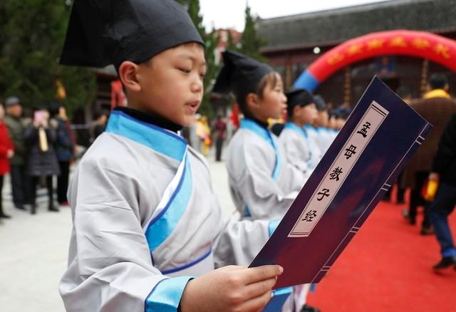 袁隆平写给妈妈的信:妈妈在家庭教育中有多重要?休闲区蓝鸢梦想 - Www.slyday.coM