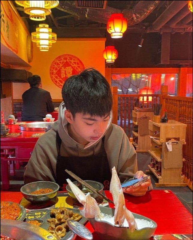 王中磊儿女近照,15岁儿子好成熟,23岁女儿变得认不出|王元也|王中磊