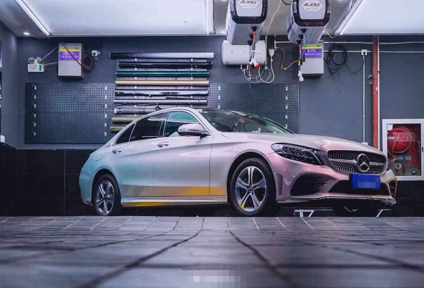 膜呗改色膜案例奔驰c260l改色梦幻灰又酷又仙的感67觉