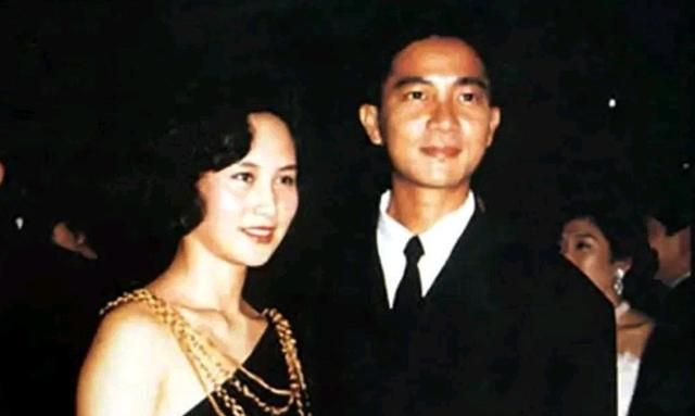 婚前一心嫁豪门婚后成最穷阔太港姐李嘉欣的爱情之路一波三折