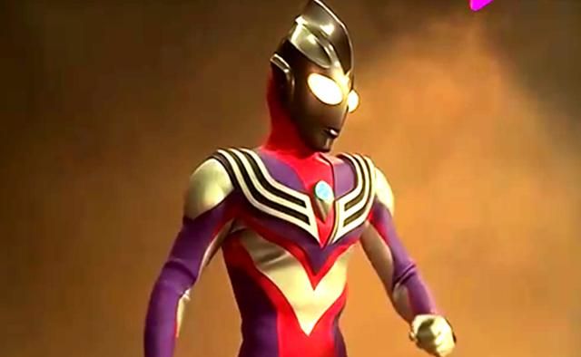 迪迦奥特曼迪迦有一种武器未使用圆谷还废掉了他的第9种形态