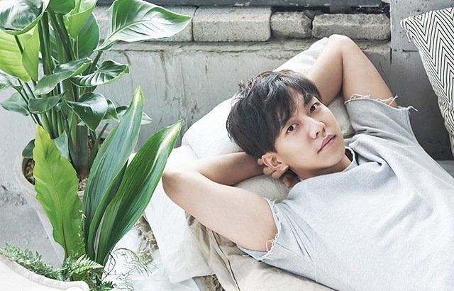 林允儿前男友李胜基曝恋情与小5岁女星交往一年因高尔夫结缘