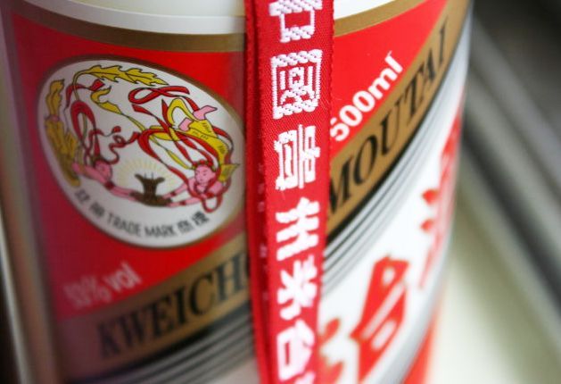 茅台酒上绑一根红飘带作用不是一般的大如果只觉得好看就错了