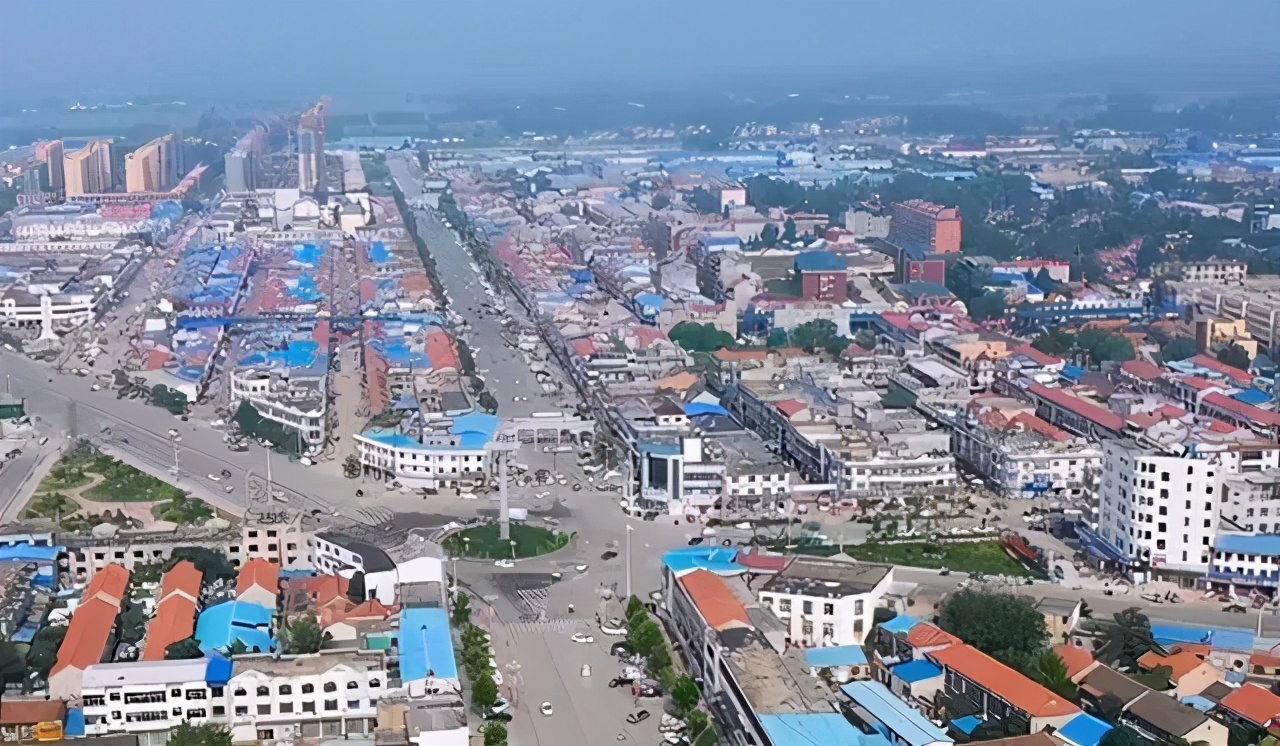 82亿元,人均gdp3.2万元,均为菏泽第一.