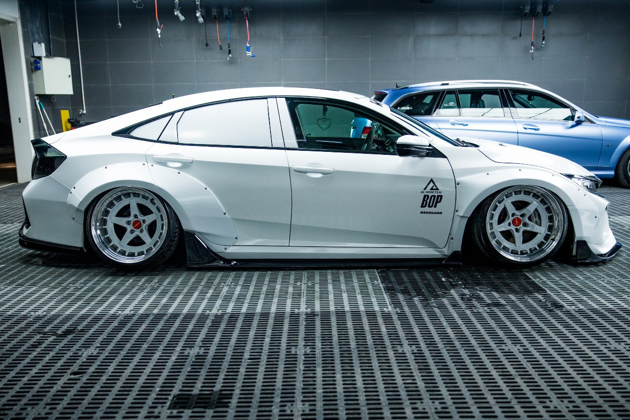 膜呗改色案例本田思域改色膜珍珠白色真的让你一见倾心