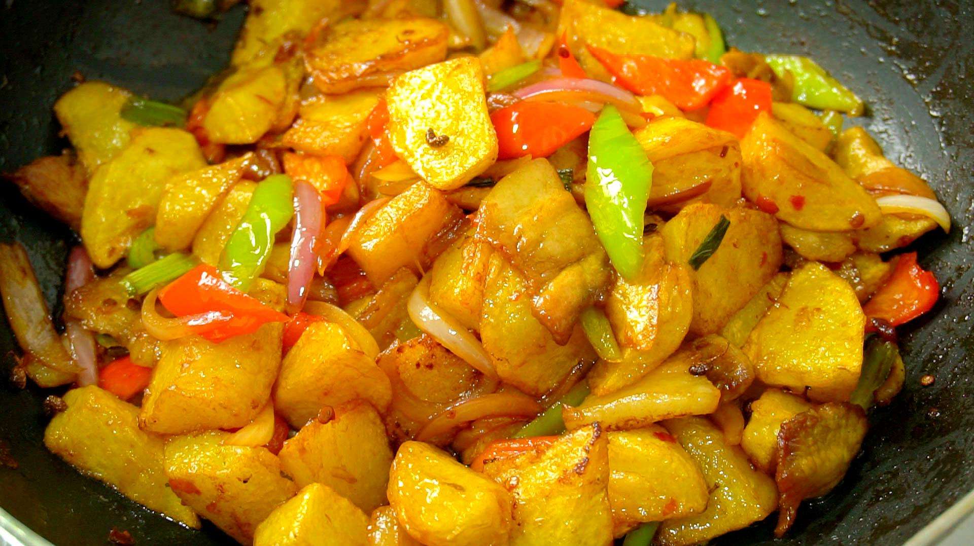 教你美味下饭的麻婆土豆,好吃又解馋,每次连汤汁都不剩,很过瘾