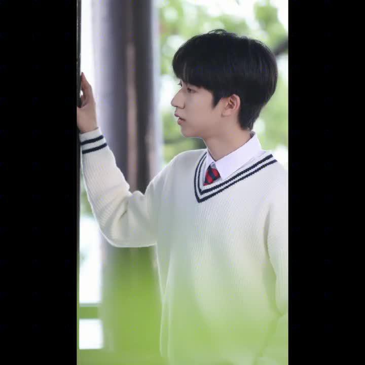 最新的video播放 00:00 00:16 00:16 为您推荐: 马嘉祺,丁程鑫,宋亚轩