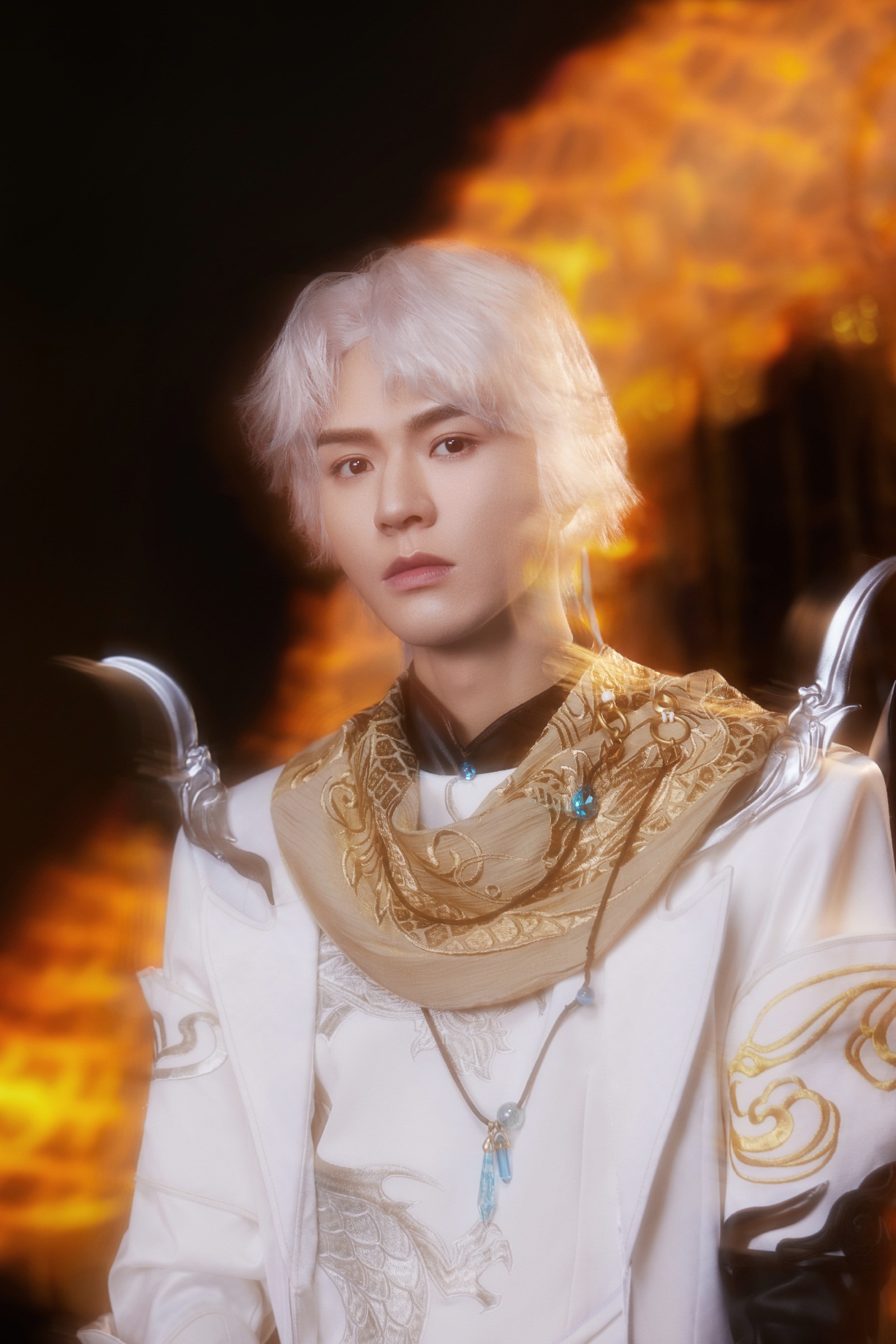 还没有播出的时候,也就是国民男神龚俊还未走红网络的时候,《天谕》