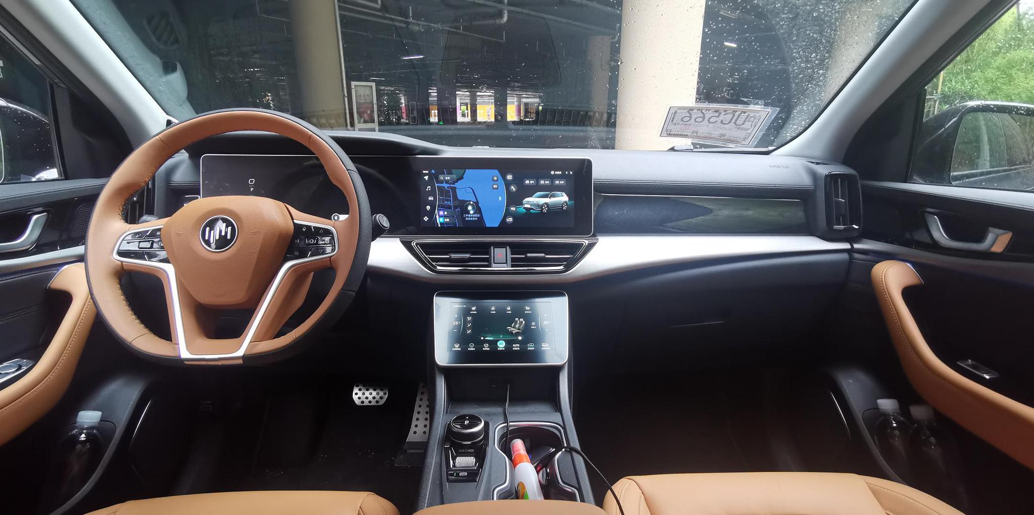 威马w6科技体验在这方圆100米以内这台车就是老大