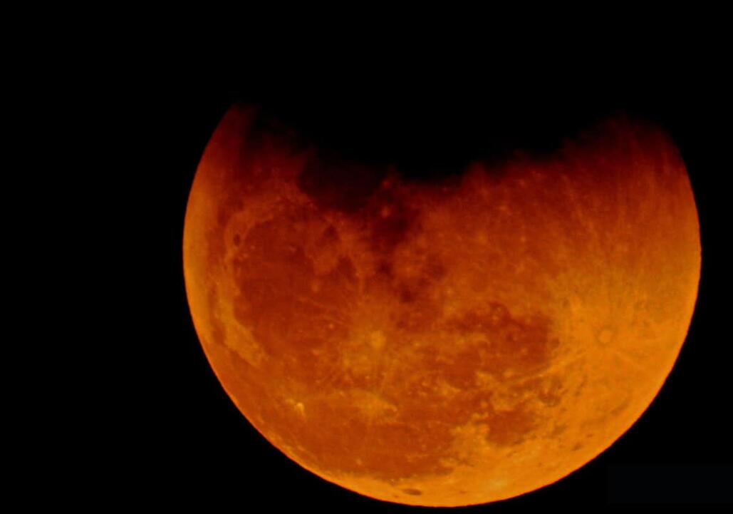 2021年超级血月来了为什么有人害怕看到它预示着什么