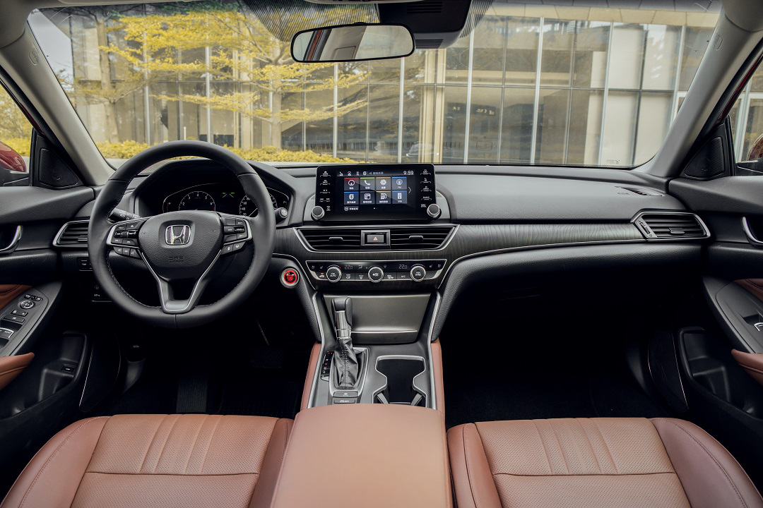 上市3年热销超60万辆十代雅阁以最本田的方式走向成功