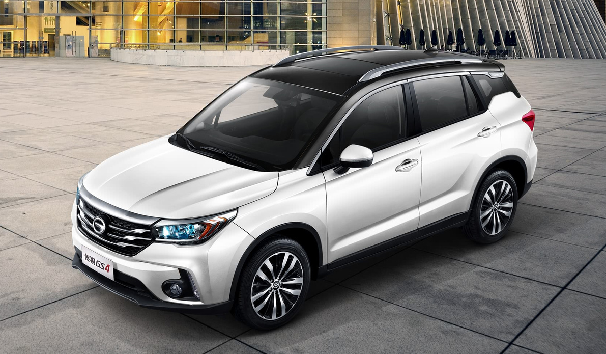 广汽传祺gs4 plus腹背受敌,搭2.0t动力,卖多少钱合适?