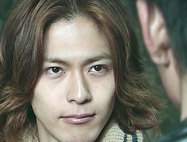 首先要说的就是假面骑士龙骑城户真司了,其在一开始只是一个傻里傻气