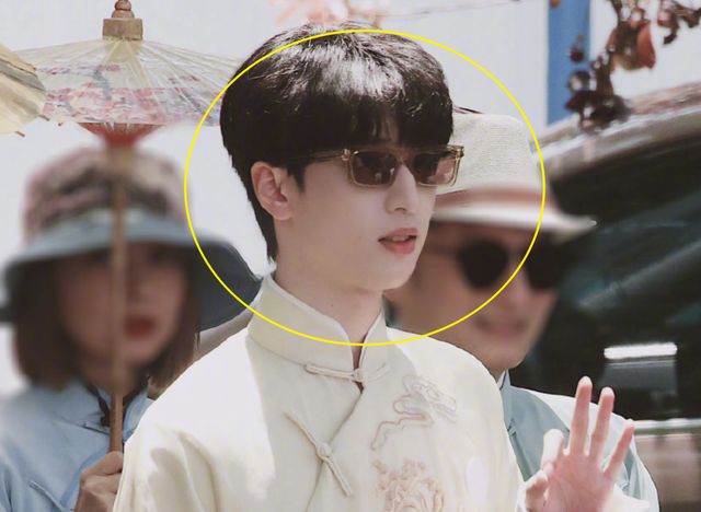 严浩翔贺峻霖《快本》同框路透,同是00后爱豆,这颜值差得有点远休闲区蓝鸢梦想 - Www.slyday.coM 严浩翔贺峻霖《快本》同框路透,同是00后爱豆,这颜值差得有点远休闲区蓝鸢梦想 - Www.slyday.coM