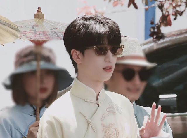 严浩翔贺峻霖《快本》同框路透,同是00后爱豆,这颜值差得有点远休闲区蓝鸢梦想 - Www.slyday.coM 严浩翔贺峻霖《快本》同框路透,同是00后爱豆,这颜值差得有点远休闲区蓝鸢梦想 - Www.slyday.coM