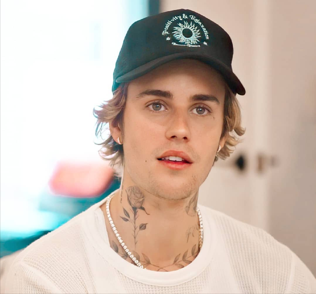 贾斯汀比伯抛弃长发胡须剪成帅气小平头颜值重回巅峰