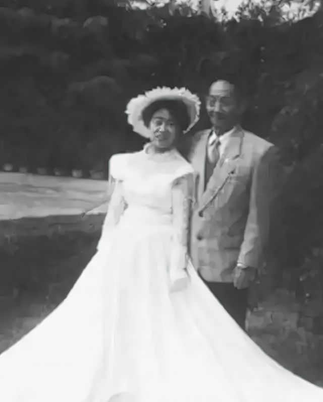 夫人坐轮椅泪别袁隆平,这世上又少了一个深情的男人休闲区蓝鸢梦想 - Www.slyday.coM 夫人坐轮椅泪别袁隆平,这世上又少了一个深情的男人休闲区蓝鸢梦想 - Www.slyday.coM