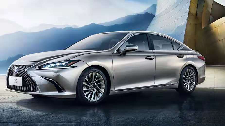 我再肉给你看!雷克萨斯es200 新款动力依旧不变