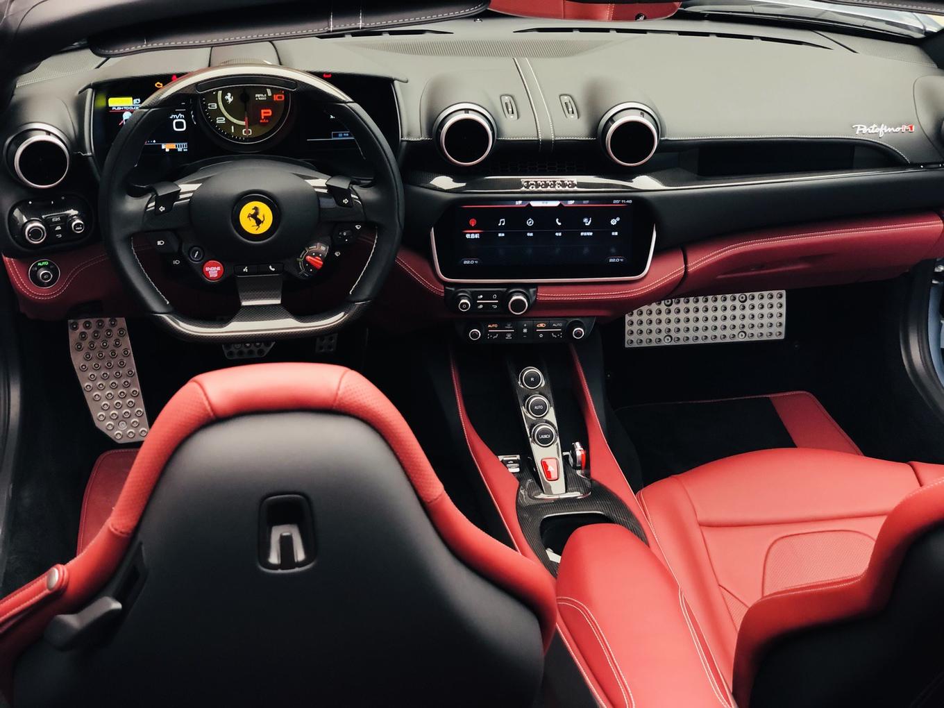 奢享夏日邂逅法拉利portofinom