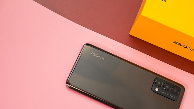 realme真我gtneo闪速版真我q3pro狂欢版评测