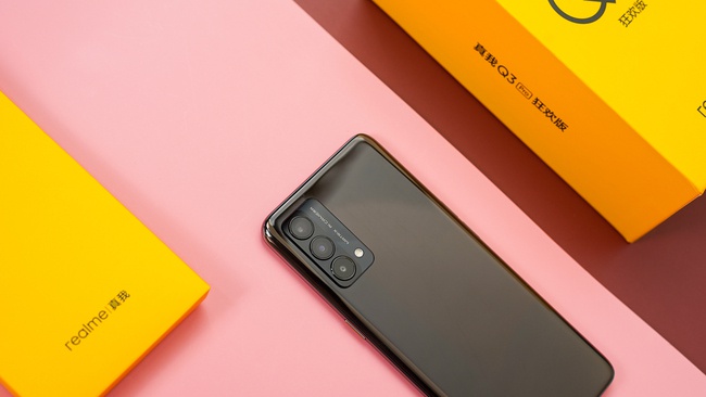 realme真我gtneo闪速版真我q3pro狂欢版评测