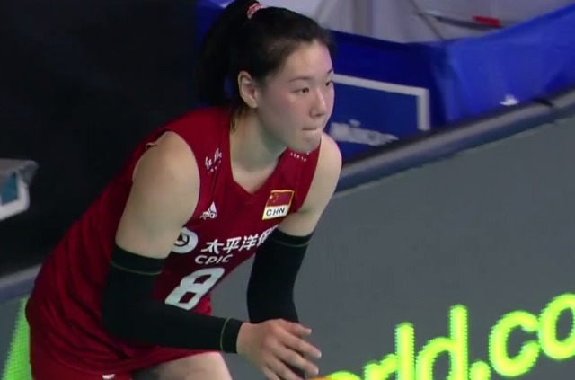 国际范!中国女排名将赛后采访全程英文,郎平爱徒却再遭质疑休闲区蓝鸢梦想 - Www.slyday.coM 国际范!中国女排名将赛后采访全程英文,郎平爱徒却再遭质疑休闲区蓝鸢梦想 - Www.slyday.coM