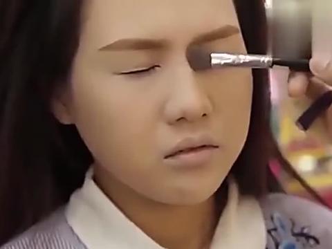 丑女大翻身 化个新娘妆后太美了 怪我眼瞎错过了她 财经头条
