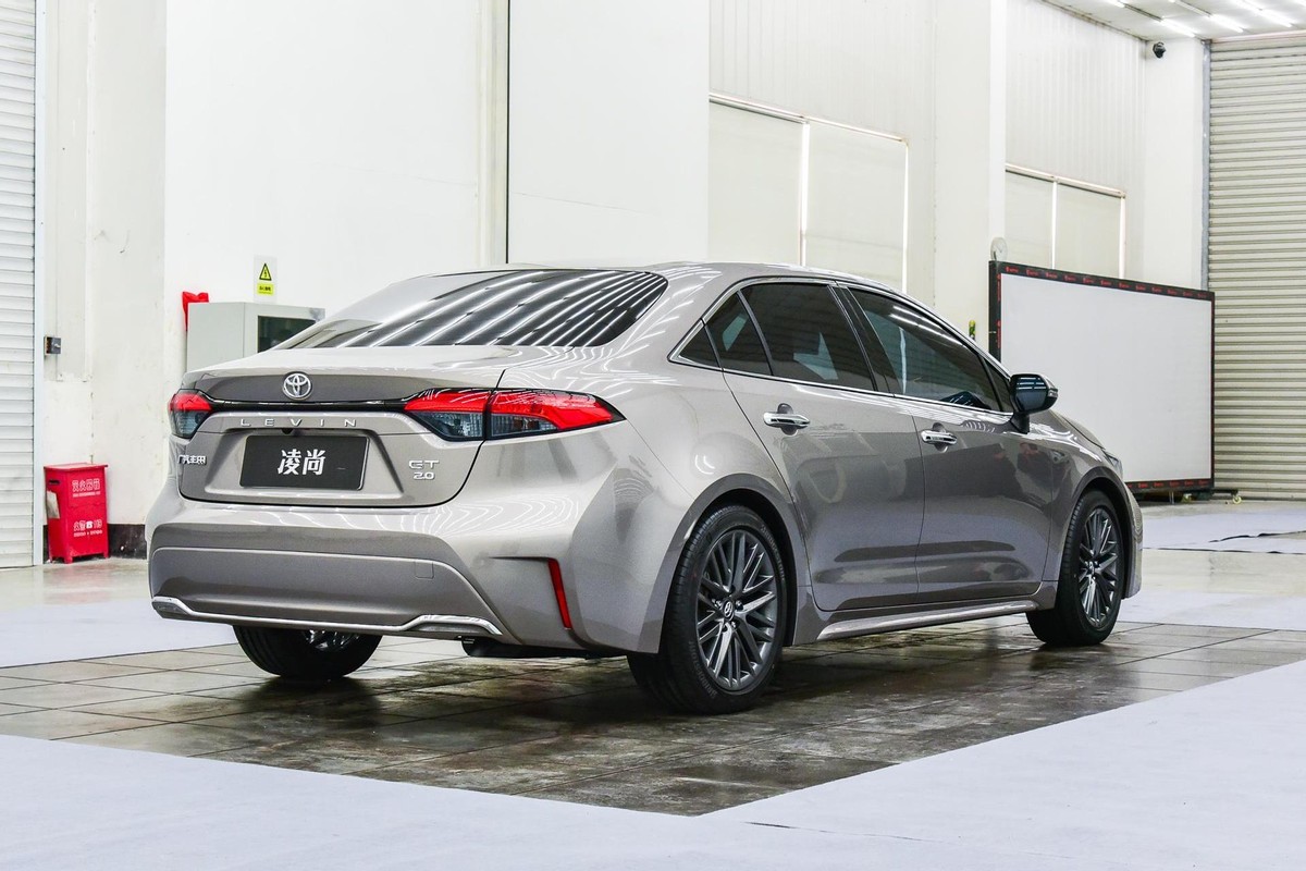 “丰田雷凌PLUS”将上市，2.0L自吸+双独悬，性价比高-新浪汽车