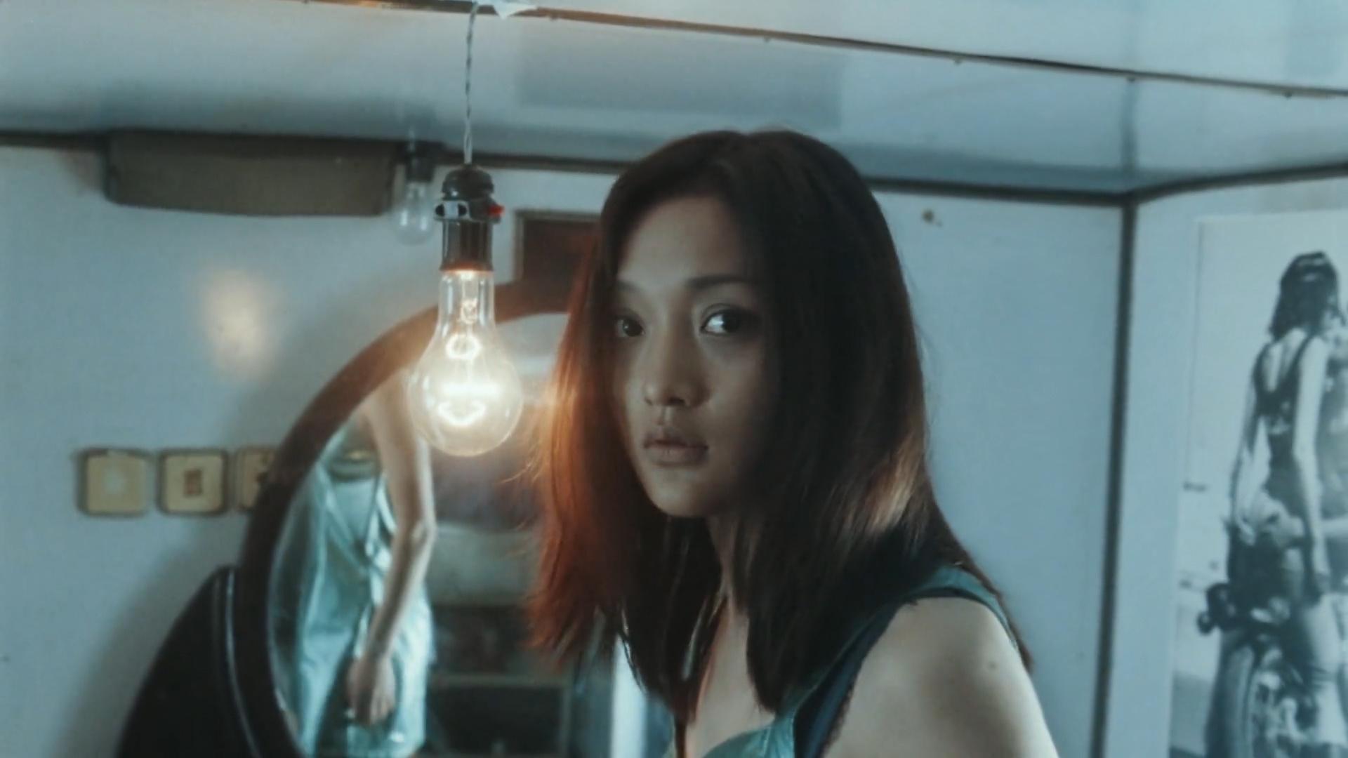 看完《苏州河》,明白了两件事: 1,周迅简直太灵了……|老戏骨|苏州河|