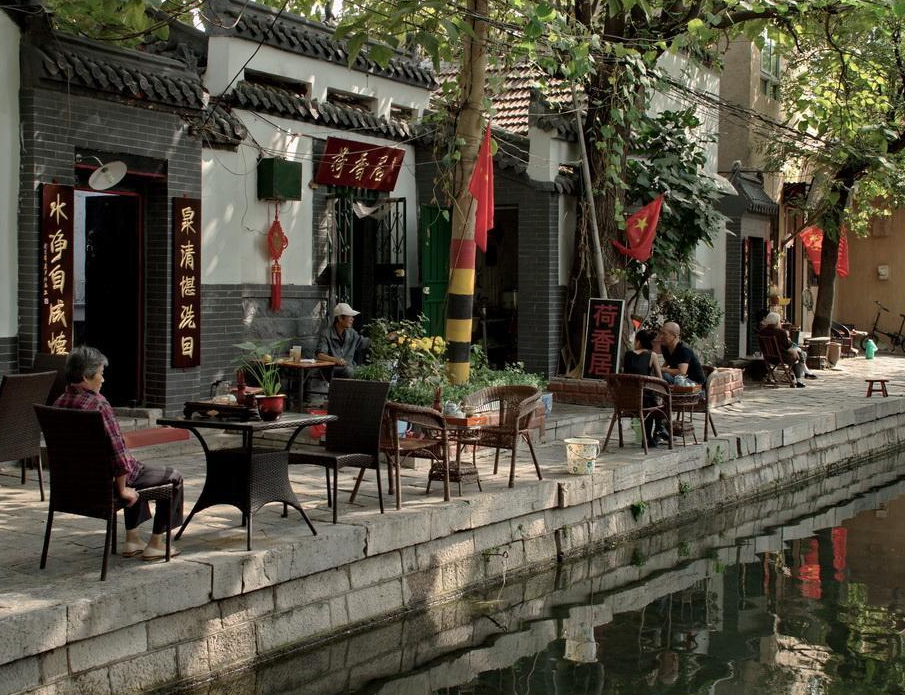 济南这条很美老街,风景秀丽文化深厚,免费开放游客络绎不绝