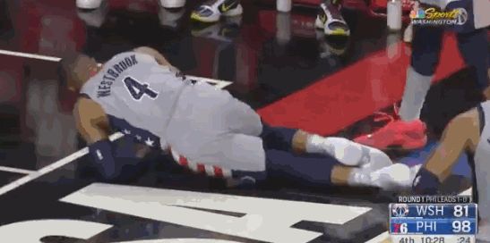 10投2中仅得10分,威少与球迷发生冲突,恩比德霸气庆祝杀人诛心休闲区蓝鸢梦想 - Www.slyday.coM 10投2中仅得10分,威少与球迷发生冲突,恩比德霸气庆祝杀人诛心休闲区蓝鸢梦想 - Www.slyday.coM