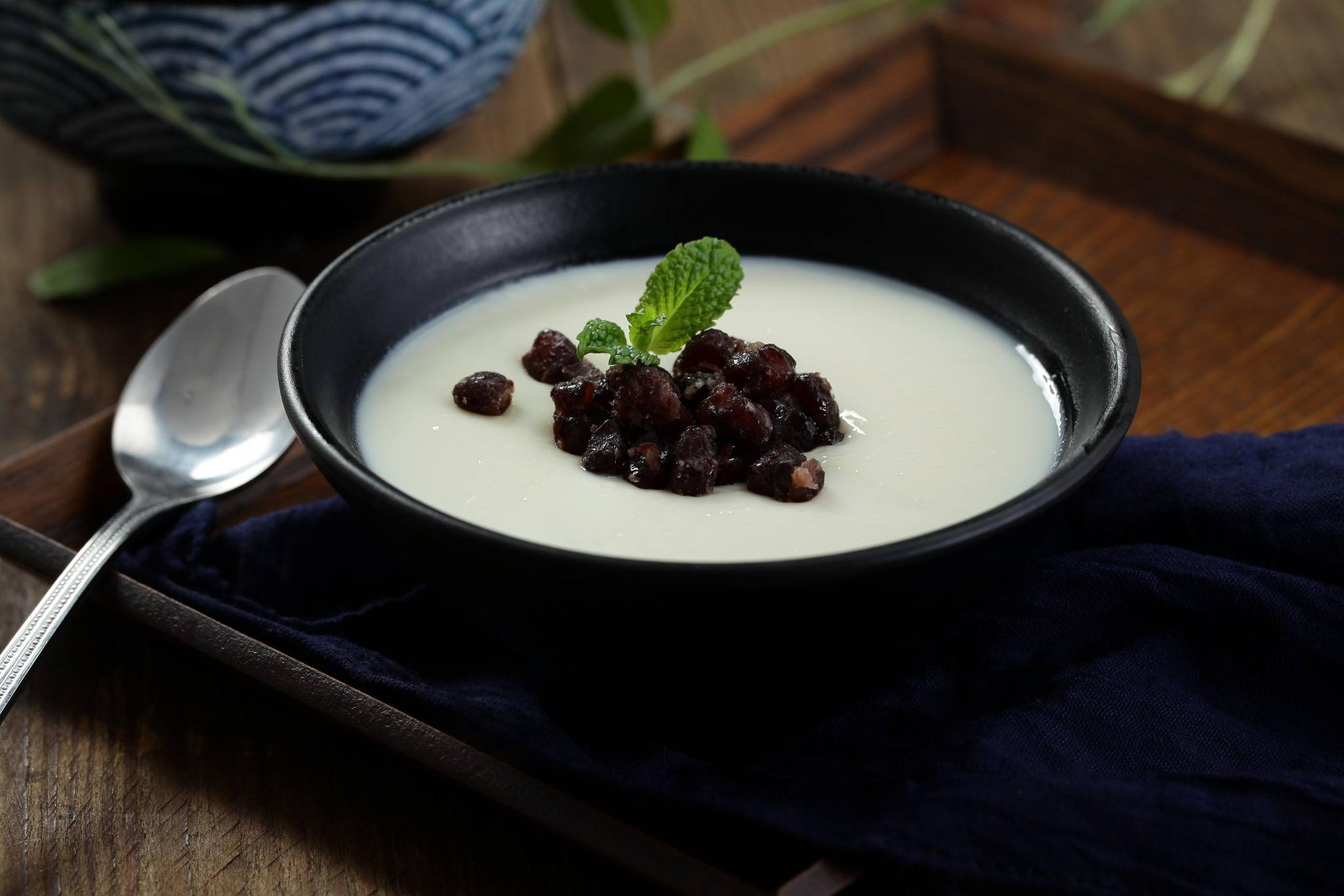 教你美味可口的蜜豆双皮奶,营养又解馋,孩子们都特喜欢|蜜豆|双皮奶