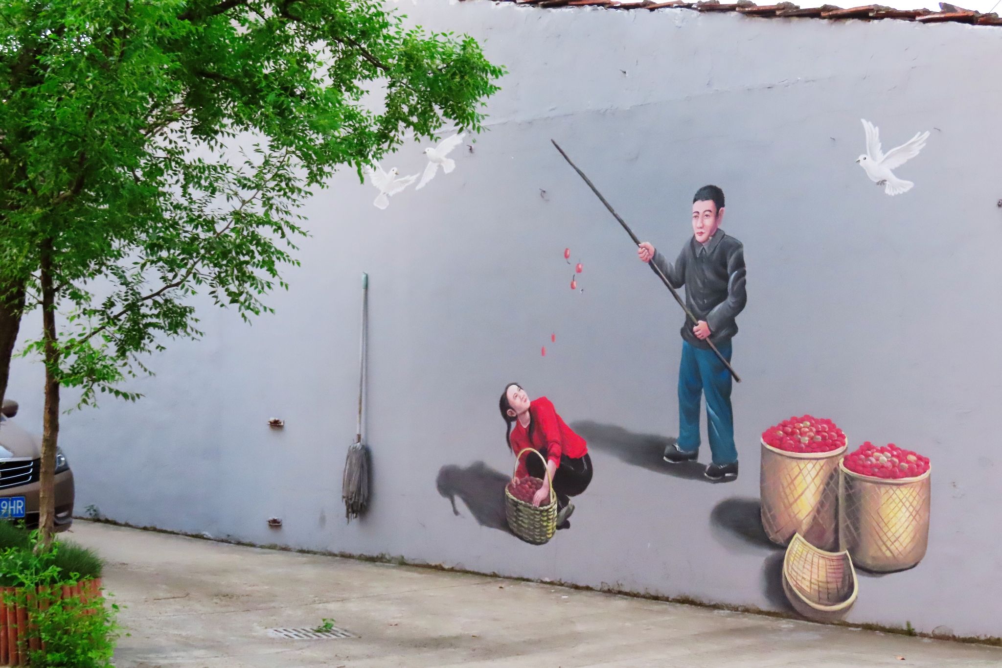 宁波地铁1号线西段发现一个怀旧村墙绘写满乡愁竟是一个古村