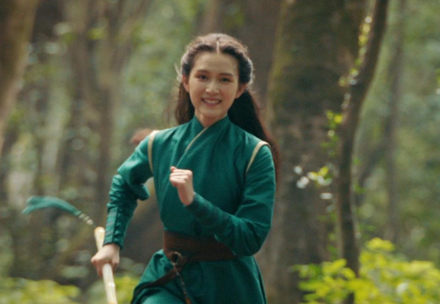 女主梅超风由新人阮巨饰演,陈玄风扮演者一样也是小透明.