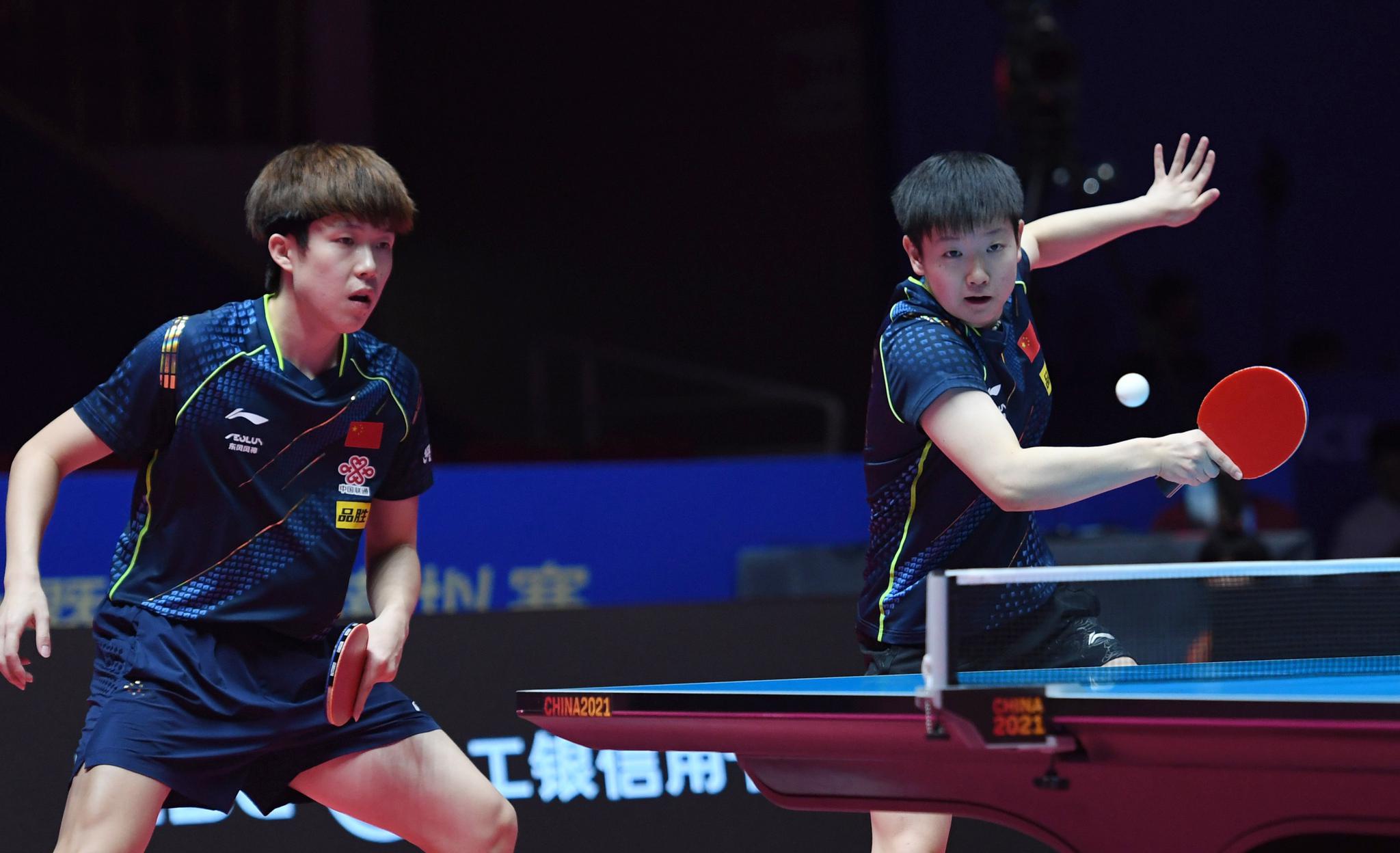 乒乓球——"直通wtt大满贯·世乒赛":王楚钦/孙颖莎战胜周雨/陈幸同