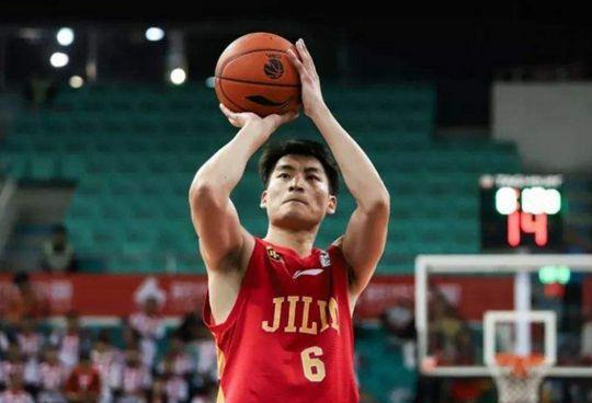 曝cba神投手告别赛场 辽宁旧将离开中国篮坛|cba|柴长易|神投手_新浪