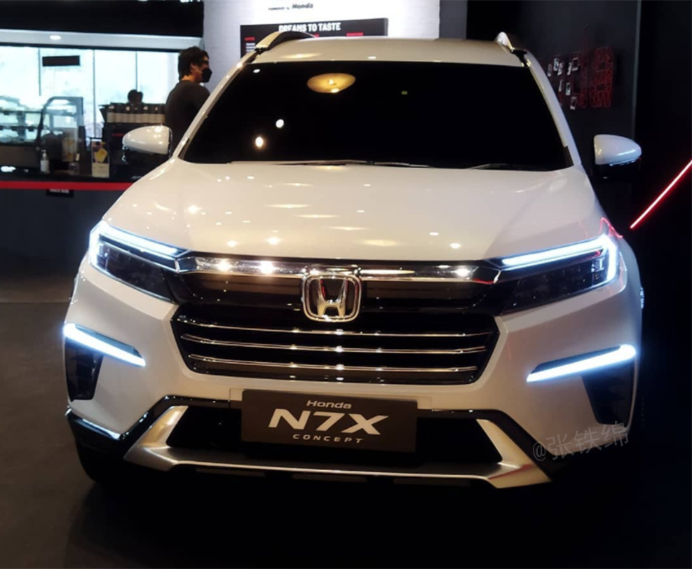 本田新款7座suv实车曝光,2 3 2座椅布局,搭载1.5l动力