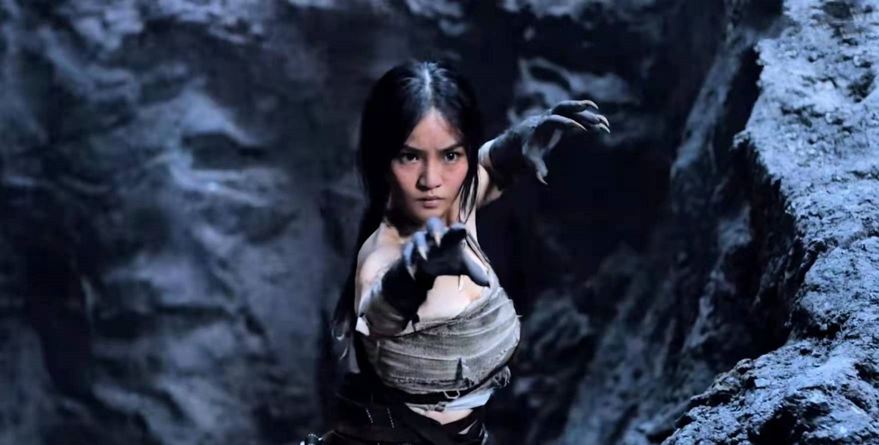 摸金珏之守护人胡八一战胜尸虫后狼女的利爪怎么没了