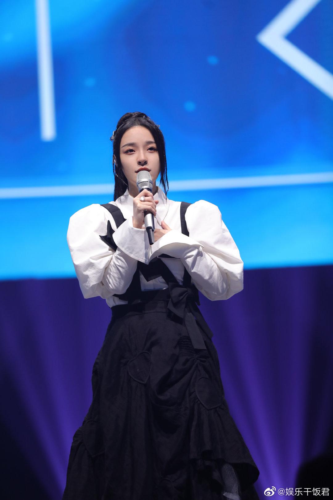 李莎旻子|罗永浩|谁是宝藏歌手_新浪新闻