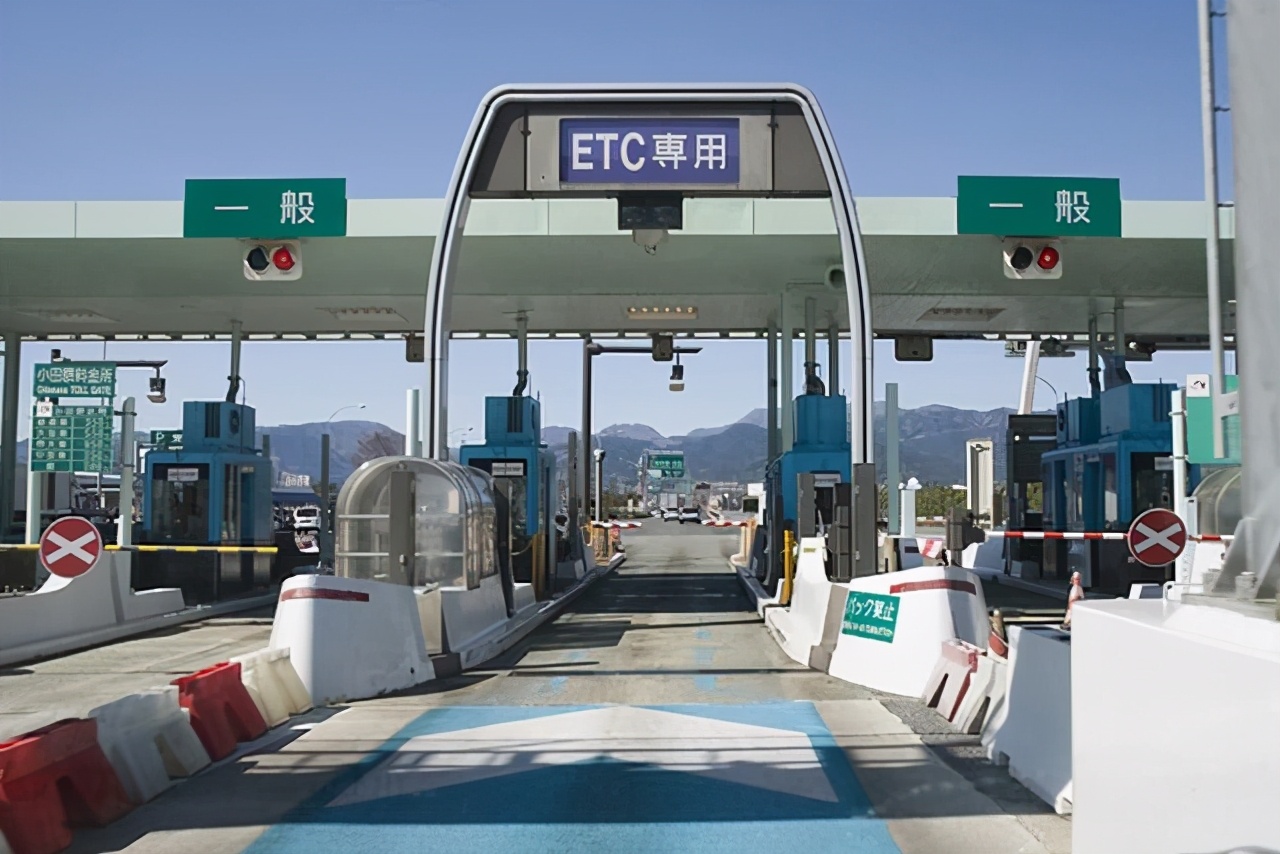 etc做出新调整,大家不用再排队办储值卡了,司机们纷纷拍手称好