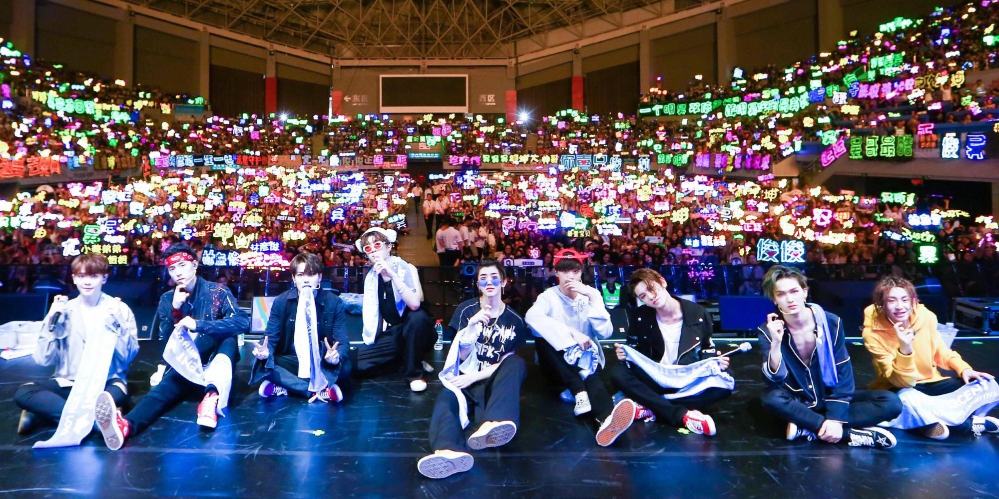 npc成员现状:蔡徐坤越黑越红,黄明昊范丞丞成综艺咖,颜担落寞